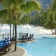مسبح فندق لو مريديان فيشرمان – جزيرة ماهي – سيشل ( Le Meridien Fisherman's Cove Hotel ) 
